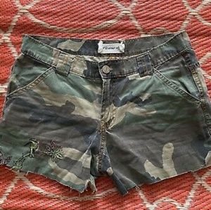 Picasso Style" Camo Cut Off Shorts With Floral Des